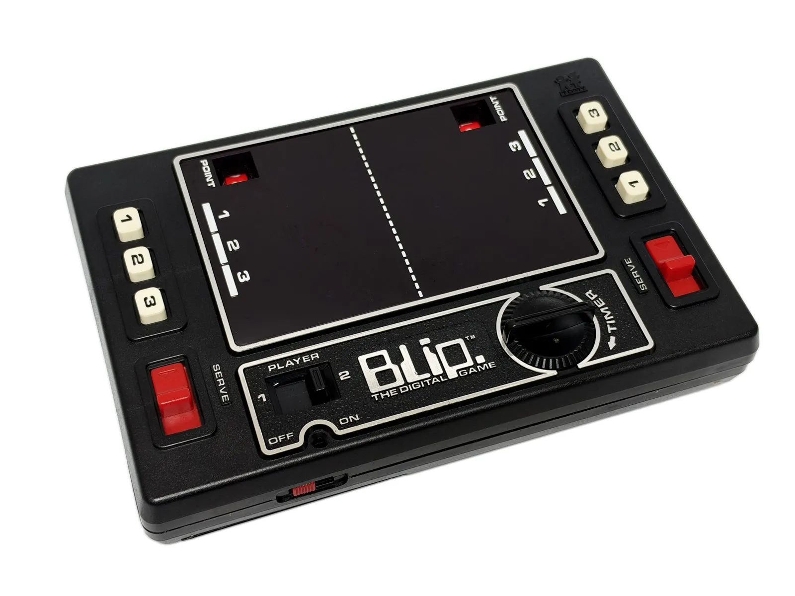 トミーのブリップの本体。画面の下の黒い帯に白で「Blip.」と「THE DIGITAL GAME」
