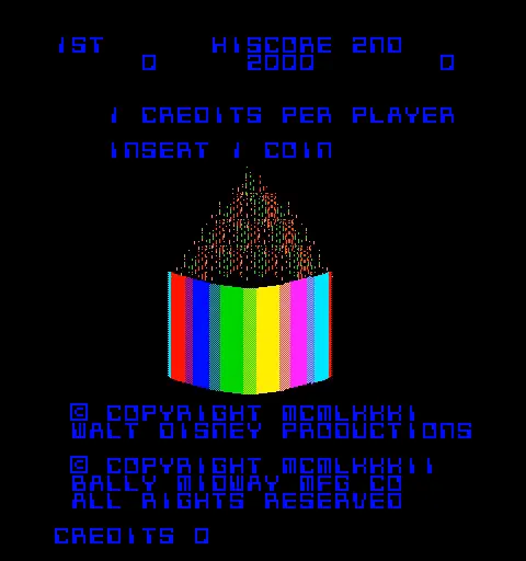 トロンのタイトルの画面。青い字で「1ST HISCORE 2ND」「1 CREDITS PER PLAYER」「INSERT 1 COIN」、虹色の円錐の絵、「COPYRIGHT MCMLXXXI WALT DISNEY PRODUCTIONS」「COPYRIGHT MCMLXXXII BALLY MIDWAY MFG CO ALL RIGHTS RESERVED」「CREDITS 0」